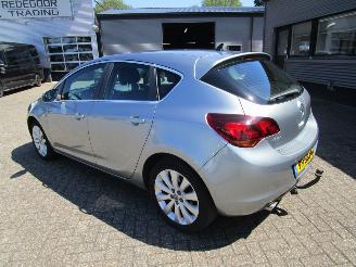 Opel Astra 1.4 Turbo Cosmo 5drs picture 2