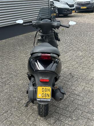 Piaggio  Zip 50 4T picture 8