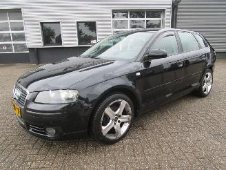 krockskadad bil auto Audi A3 Sportback 1.6 FSI Attraction 2007/7