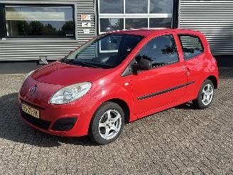 skadebil auto Renault Twingo 1.2 Authentique 2008/5