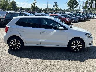 Volkswagen Polo 1.2 TSI Highline 5drs 1e eigenaar picture 6