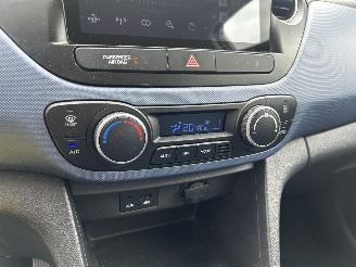 Hyundai I-10 1.0i i-Motion Comfort picture 21