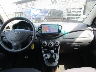 Hyundai I-10 1.1 I-Drive cool picture 8