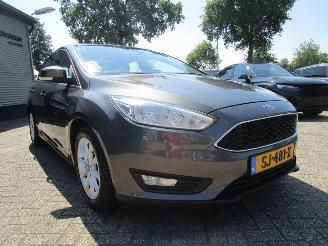 Ford Focus 1.6 EcoBoost Edition plus LPG picture 26