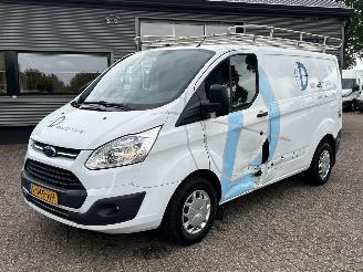 krockskadad bil bedrijf Ford Transit Custom 270 2.0 TDCI L1H1 Trend 2017/7