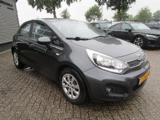 Kia Rio 1.2 CVVT Business Line 5drs picture 7