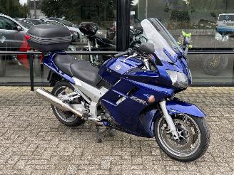 krockskadad bil motor Yamaha FJR 1300 A ABS 2005/6