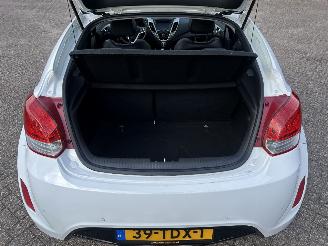 Hyundai Veloster 1.6 GDI i-Catcher picture 13