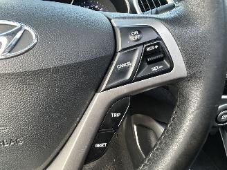 Hyundai Veloster 1.6 GDI i-Catcher picture 22