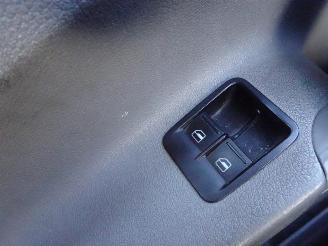 Volkswagen Caddy 2.0 SDI rijdbare schade picture 18