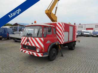 bruktbiler vrachtwagen Ford FH 540 bedford hoogwerker 1970