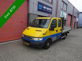begagnad bil bedrijf Iveco Daily 29 L 10 345 DC 7 pers pick up 2005/10