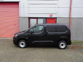 Peugeot Partner 1.5 BlueHDI Premium navi airco picture 5