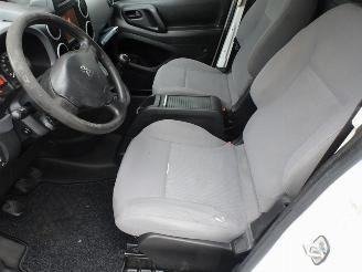 Peugeot Partner 120 1.6 BlueHDi 75 L1 Première navi airco picture 8
