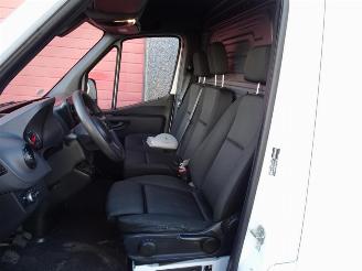 Mercedes Sprinter 314 2.2 CDI L2H2 3 zitter picture 8