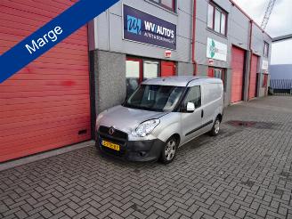 Vaurioauto  commercial vehicles Fiat Doblo Cargo 1.3 MultiJet SX airco 154771 km marge !!!!!!!!! 2012/3