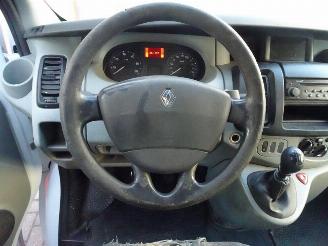 Renault Trafic 2.0 dCi T29 L2H1 airco 3 e versnelling stuk !!! picture 15