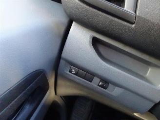 Peugeot Expert 231S 2.0 BlueHDI 120 Pro 3 zits airco picture 17