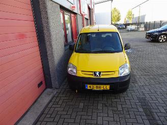 Peugeot Partner 170C 1.4 Avantage unieke benzine uitvoering !!!!!!!! picture 20