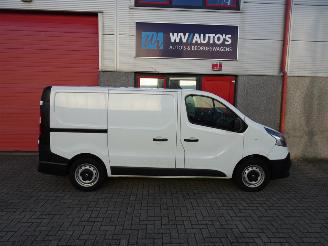 Renault Trafic 1.6 dCi T27 L1H1 Comfort 3 zits airco picture 6
