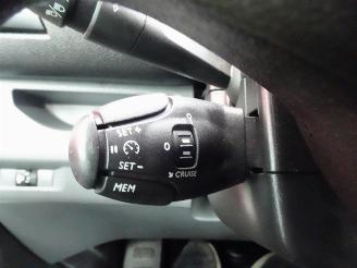 Peugeot Expert 2.0 BlueHDI 120 Long Asphalt DC picture 27