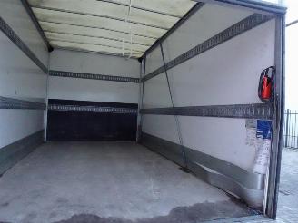 Renault Master T35 2.3 dCi 145 L3 Energy EURO VI bakwagen met laadklep picture 26