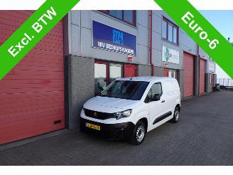 voitures fourgonnettes/vécules utilitaires Peugeot Partner 1.5 BlueHDI Premium met achterklep airco 2020/10