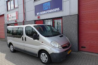 Opel Vivaro Combi 2.0i L1H1 9 pers airco BENZINE UITVOERING !!!!!!!!!!!! milieu zone vrij !!!!!! picture 4