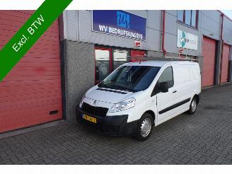 begagnad bil bedrijf Peugeot Expert 227 2.0 HDI L1H1 Profit+ airco 3 zits 2015/6