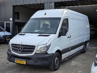 damaged passenger cars Mercedes Sprinter 310 AUTOMATIC MOTORSCHADE 2015/9