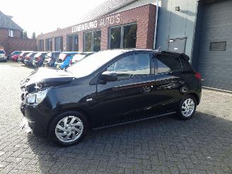 Damaged car Mitsubishi Space-star 1.2 Life AIRCO 59KW 2017/10