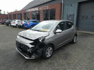 Hyundai I-10 1.0 Comfort Airco Navi Camera picture 2