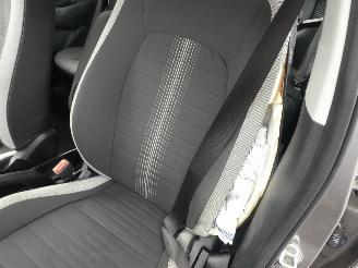 Hyundai I-10 1.0 Comfort Airco Navi Camera picture 20