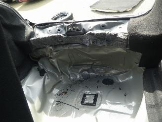 DS Automobiles DS 3 1.2 PureTech Café Racer 81kW picture 16