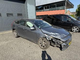 Volvo V-60 1.5 T3 Momentum  AUTOMAAT Stationwagen 5-dr. picture 30