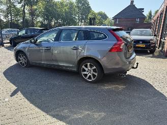 Volvo V-60 1.5 T3 Momentum  AUTOMAAT Stationwagen 5-dr. picture 25