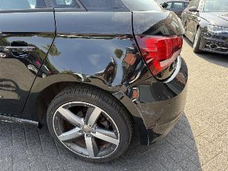 Audi A1 1.0 TFSI Adrenalin  Hatchback 5-dr. picture 10