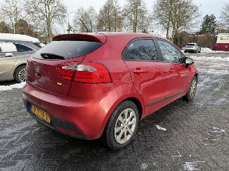 škoda osobní automobily Kia Rio 1.2 CVVT Plus Pack  Hatchback 5-dr. 2012/3