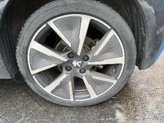 Peugeot e-208 EV GT Pack 50 kWh  Hatchback 5-dr. picture 23