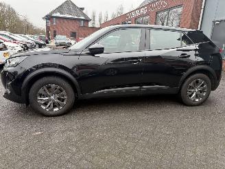 Peugeot e-2008 EV Active Pack 50 kWh (SUV 5-dr.) €9090,- EX BTW picture 2