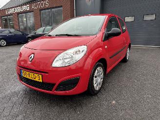 Renault Twingo 1.2 Authentique  AIRCO Hatchback 3-dr. picture 1
