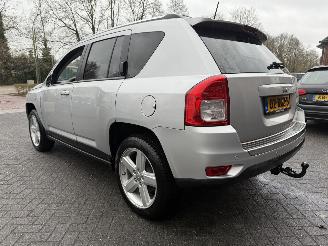 Jeep Compass 2.0 Limited (SUV 5-dr.) picture 3