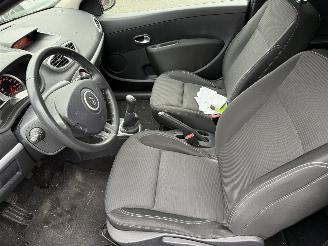 Renault Clio 1.2 TCe Collection (Hatchback 3-dr.) picture 28