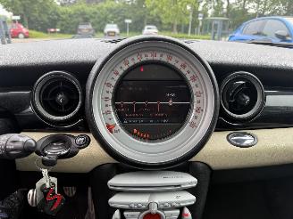 Mini Cooper S 1.6 Cooper S Mayfair  PANORAMADAK XENON (Hatchback 3-dr.) picture 17
