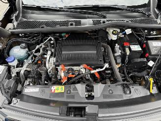 Peugeot e-2008 EV Allure 50 kWh 10950 EURO EX BTW   SOH 91.7  (SUV 5-dr.) picture 34