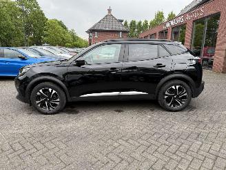 Peugeot e-2008 EV Allure 50 kWh 10950 EURO EX BTW  (SUV 5-dr.) picture 2