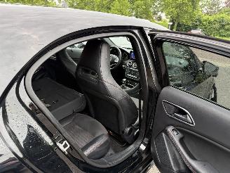 Mercedes A-klasse 180 d AMG Night Edition Plus picture 17