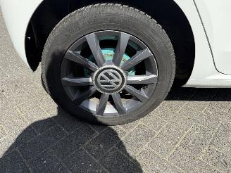 Volkswagen Up! 1.0 high up! BlueMotion BENZINE-AARDGAS picture 13