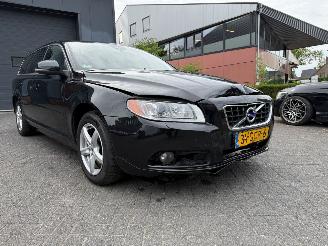 Volvo V-70 1.6 T4 Limited Edition AUTOMAAT LEER  (Stationwagen 5-dr.) picture 33
