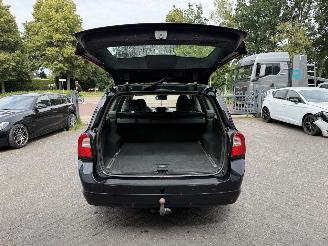 Volvo V-70 1.6 T4 Limited Edition AUTOMAAT LEER  (Stationwagen 5-dr.) picture 18